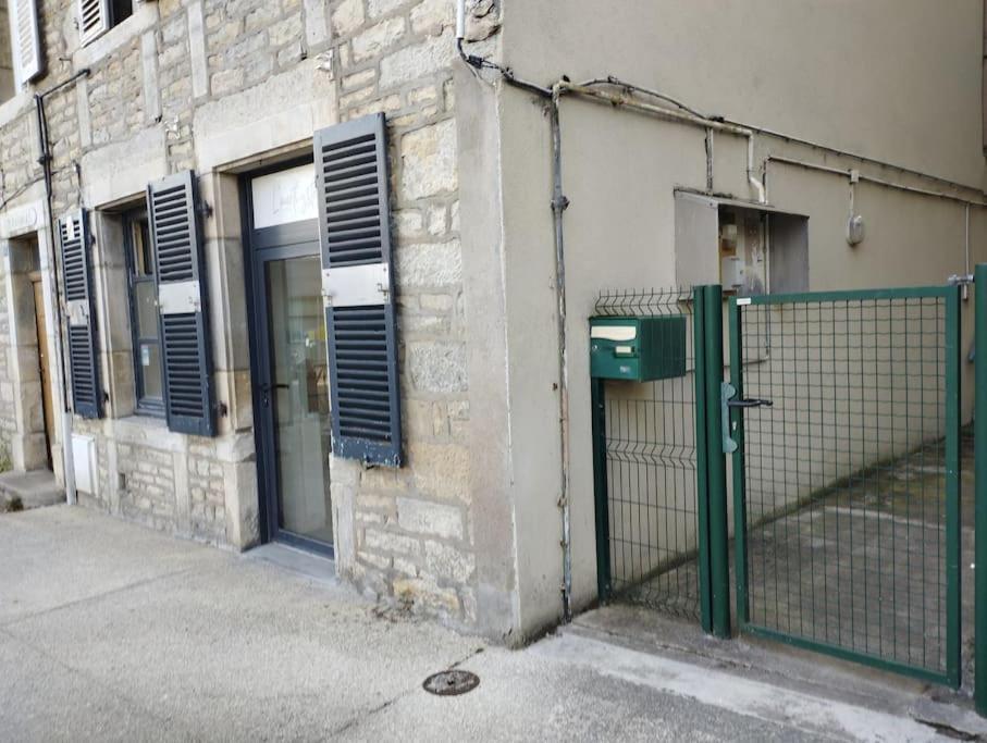Le Grand Montjoux Apartment Besancon Bagian luar foto
