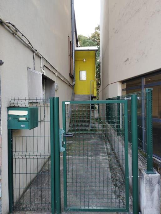 Le Grand Montjoux Apartment Besancon Bagian luar foto